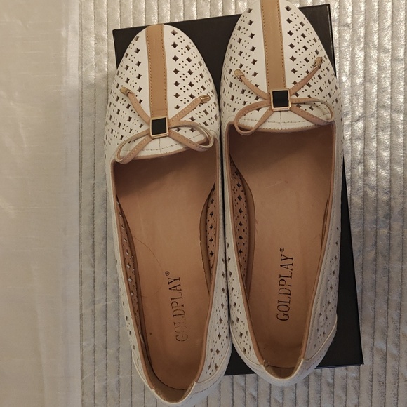 Goldplay women's wedge flats, size 9.5 - Picture 2 of 5